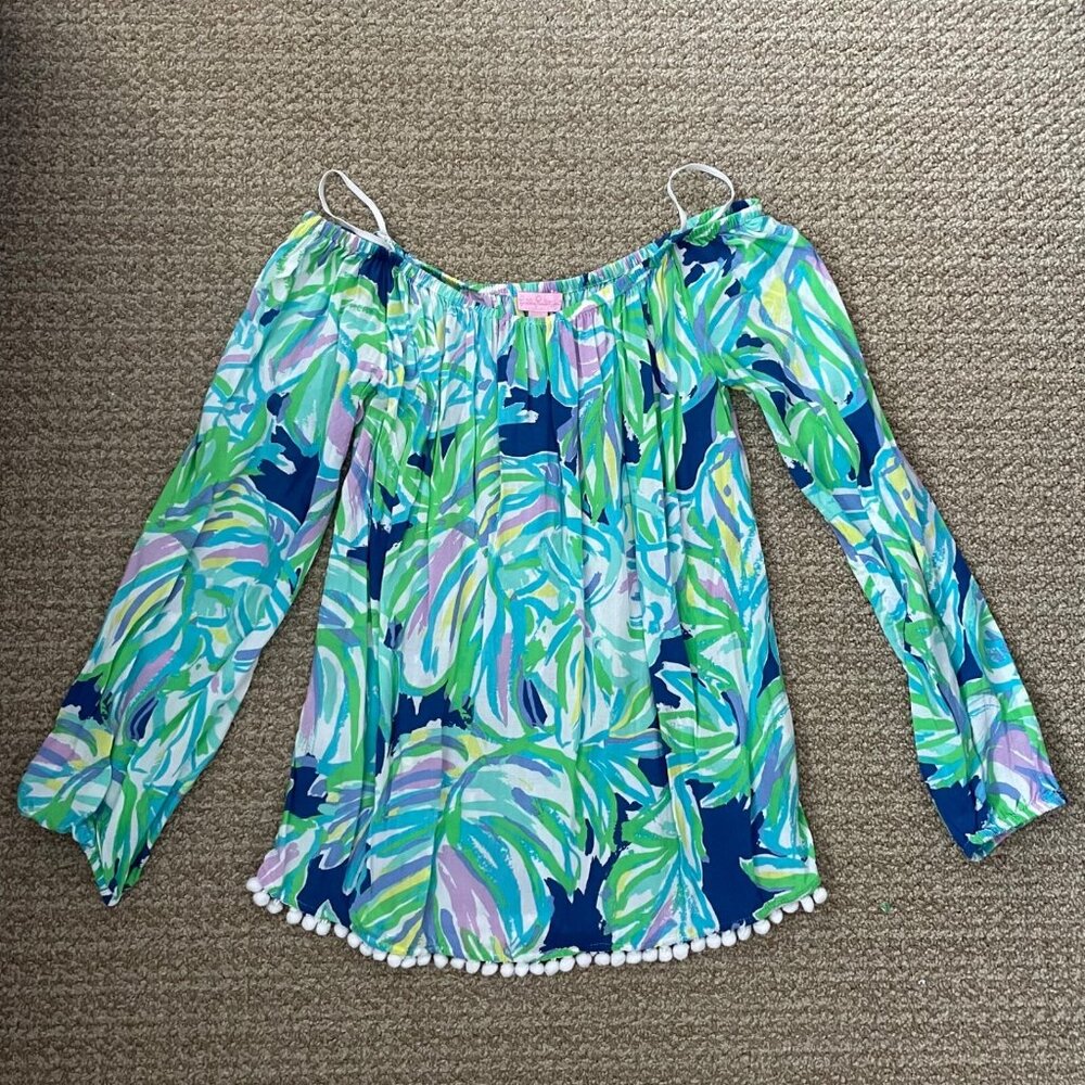 EUC Lilly Pulitzer Off the Shoulder Top with White Pompoms Accents Size Small